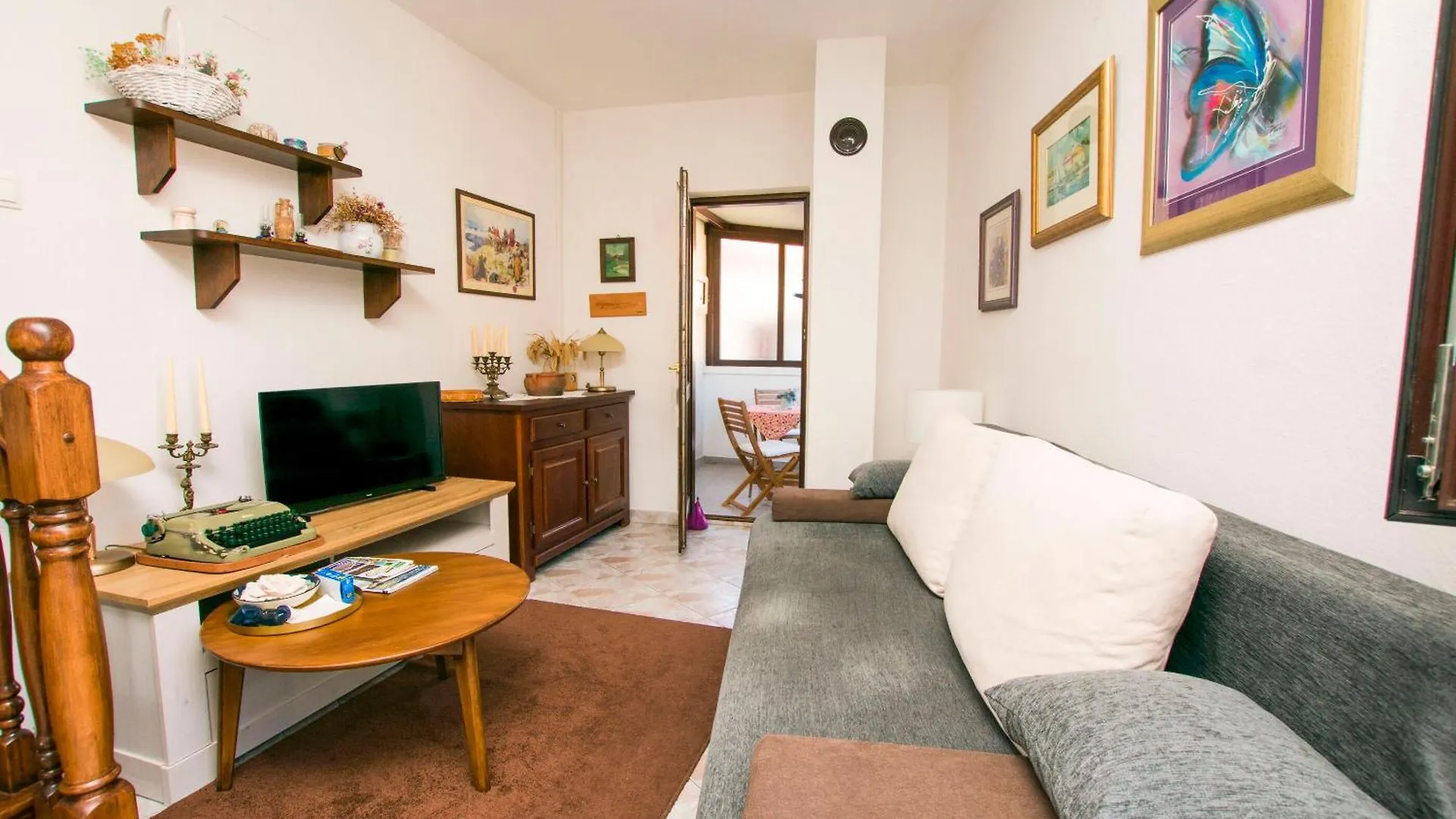 Apartment Grdelin Биоград-на-Мору